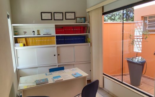 VENDA-CASA-CENTRO-COD 385